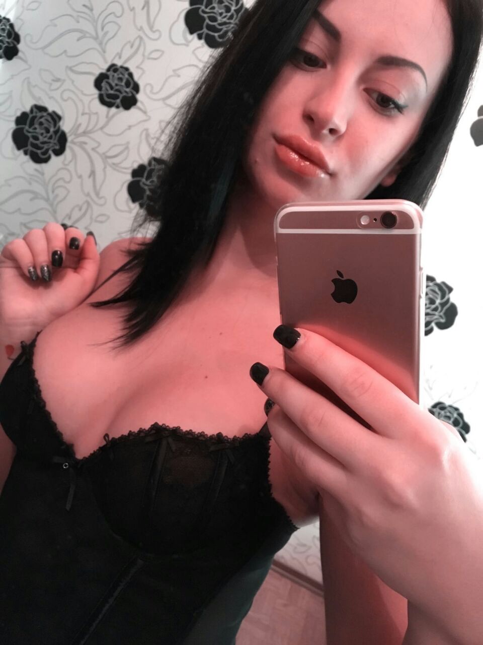 escort izmir bayan hira
