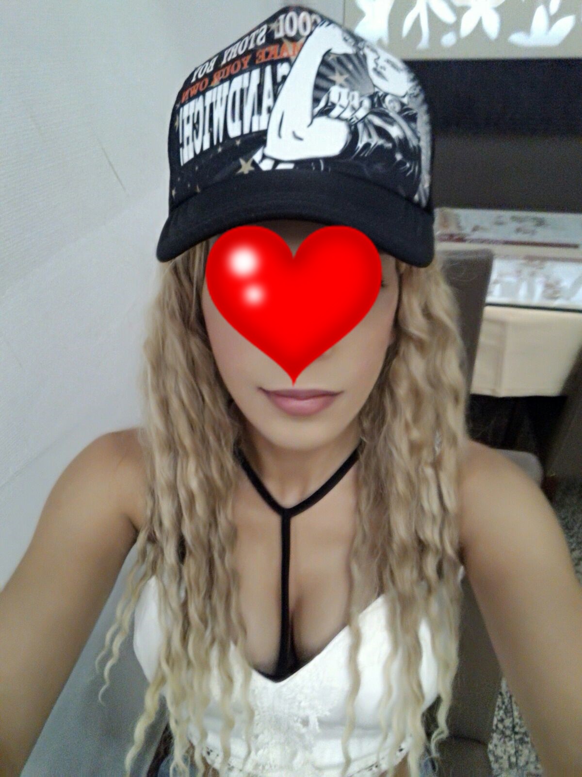 buca escort bayan azra
