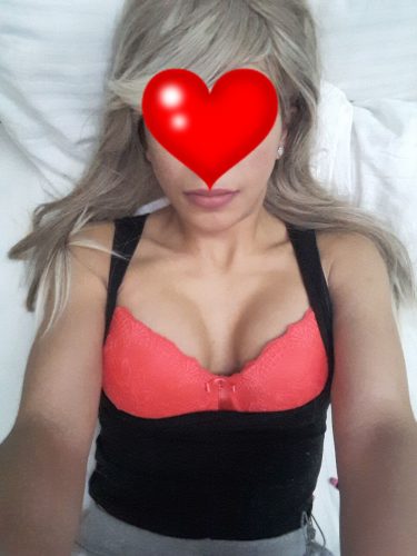 buca escort bayan azra
