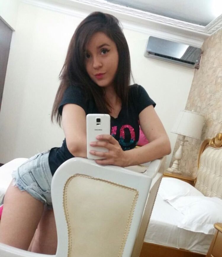 bayan izmir escort